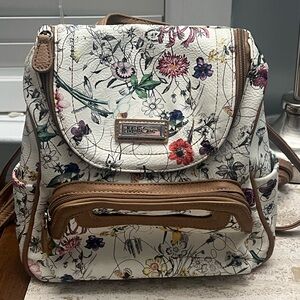 MultiSac Floral Print Women's Backpack in Cream and Brown Trim